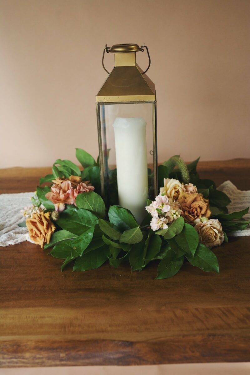 Beatrice Table Wreath with Flowers