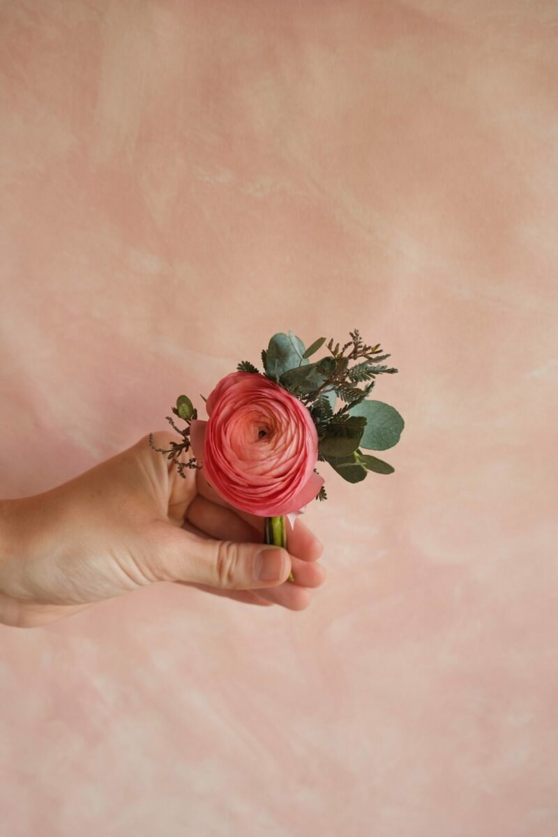 Hazel Boutonnière