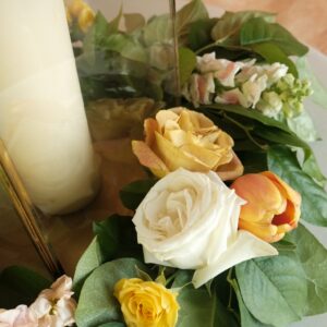 Billie Table Wreath with Flowers